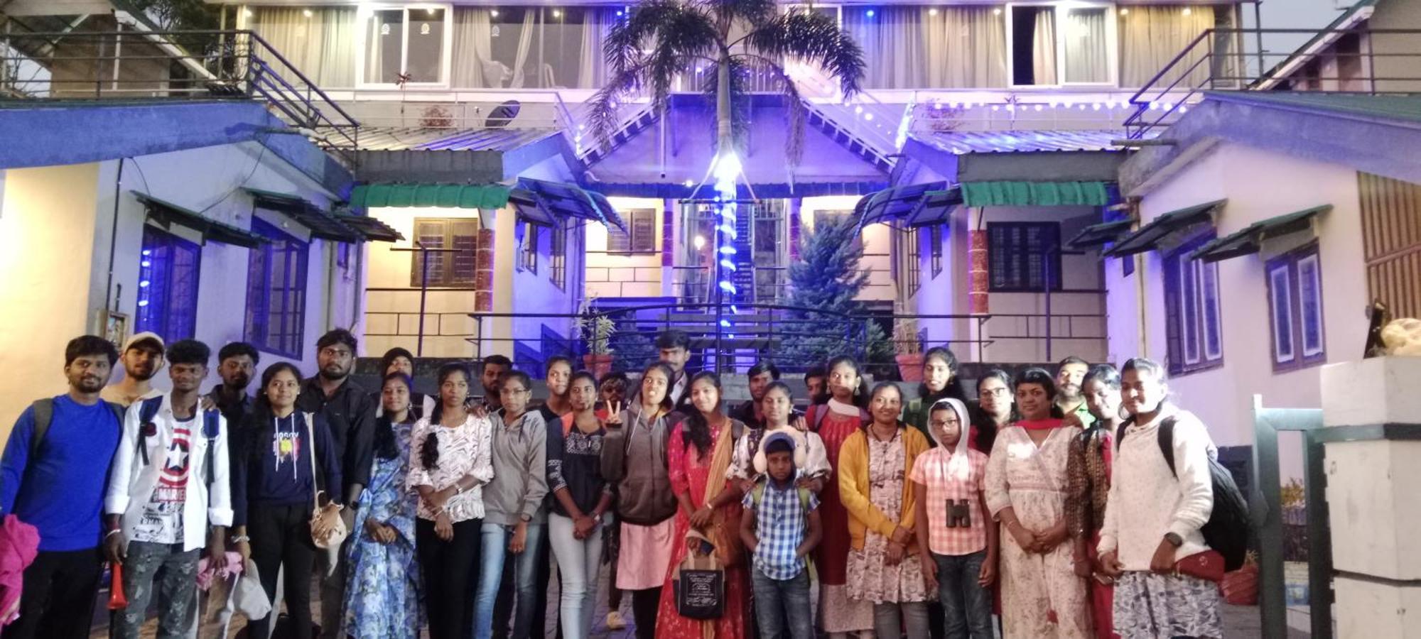 Vagamon Lake Palace Hostel Exterior photo